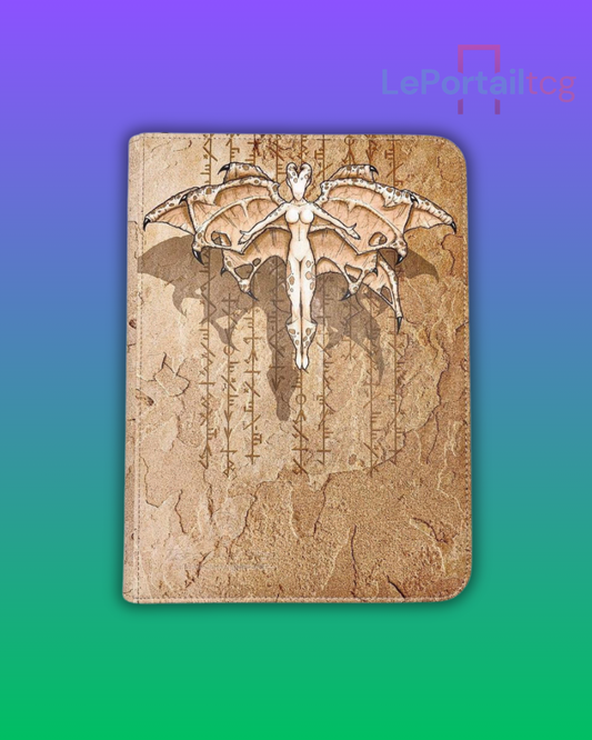 Classeur / Portfolio Zip Binder 9 Poches TreasureWise – Faceless Deamon by Kevin Altered (Édition Limitée)